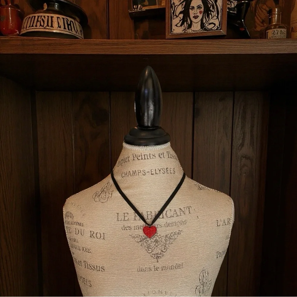 Red Heart Crystal Pendant Choker Necklace